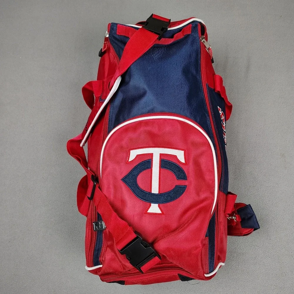 Vintage Minnesota Twins Baseball Duffle Sports Bag Vented Cleat Pocket  MLB EC